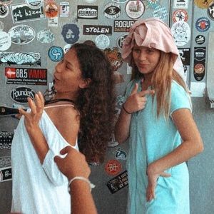 Meet your Posher, Ava